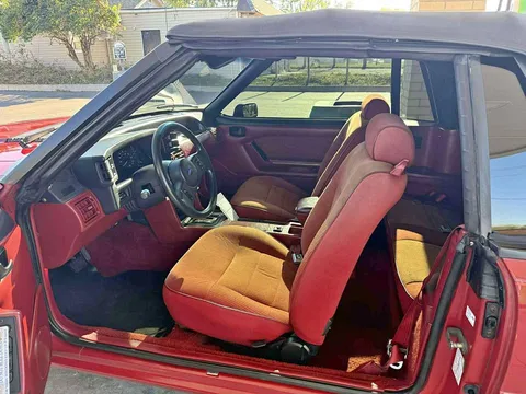 1988 Ford Mustang 5.0 Convertible