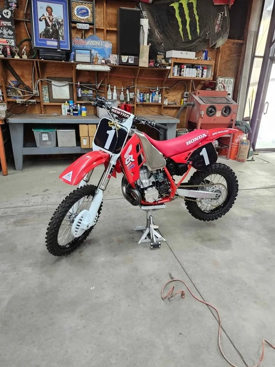 1988 Honda CR - Image 2 of 4
