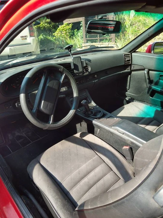 1988 Porsche 944 - Image 6 of 6