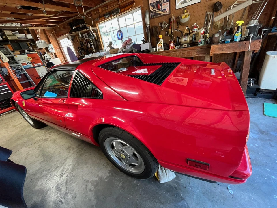 1988 Ferrari 328 GTS - Image 25 of 31