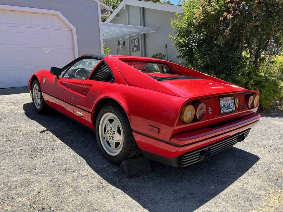 1988 Ferrari 328 GTS - Image 17 of 31