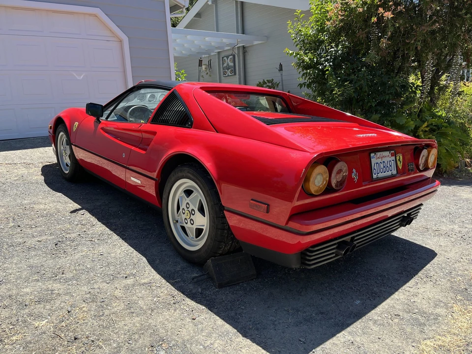 1988 Ferrari 328 GTS - Image 15 of 31