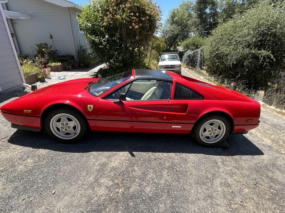 1988 Ferrari 328 GTS - Image 13 of 31