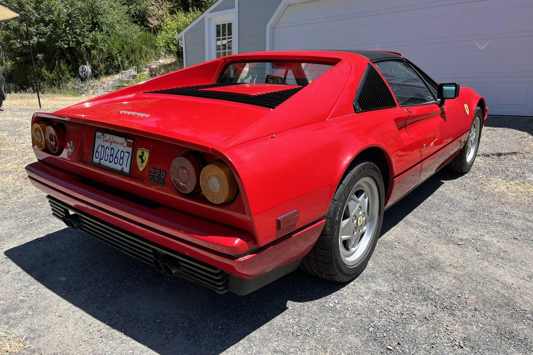 1988 Ferrari 328 GTS - Image 22 of 31