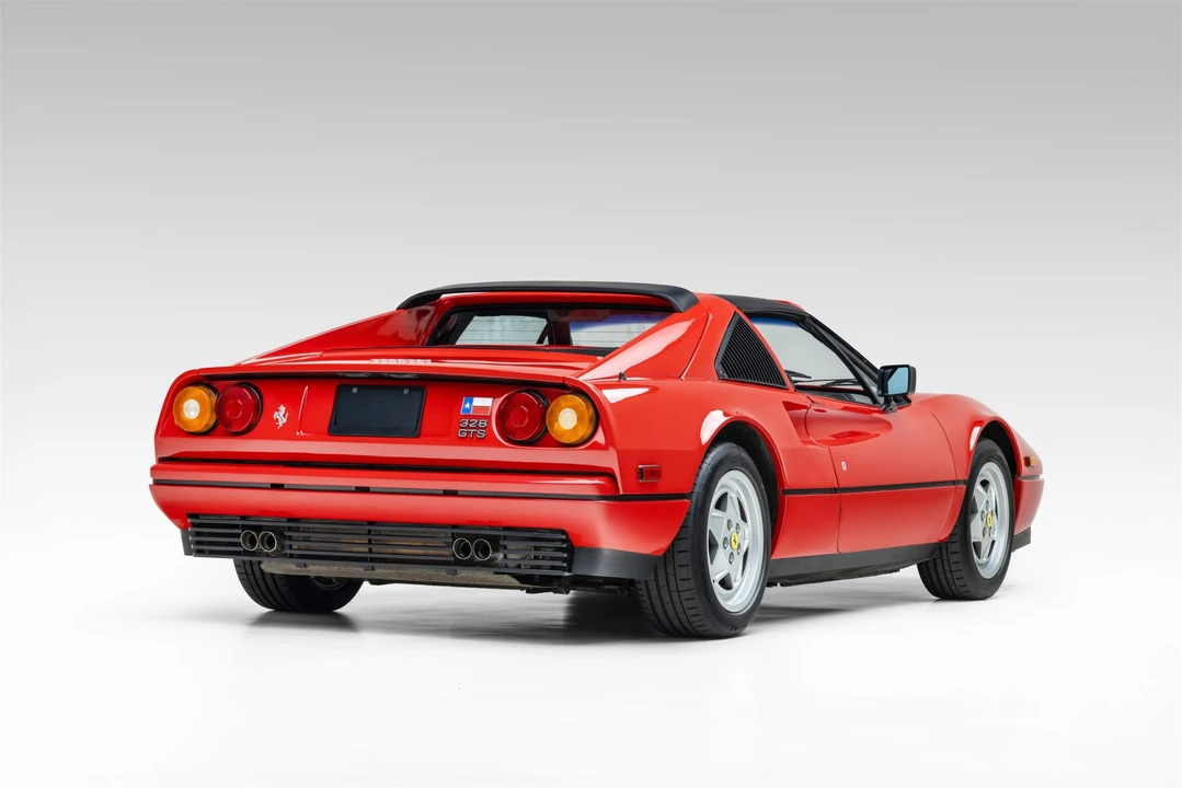 1988 Ferrari 328 GTS - Image 15 of 31