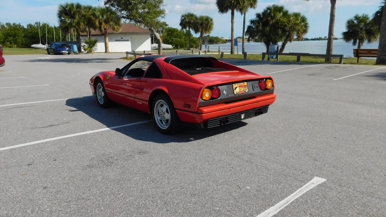 1988 Ferrari 328 GTS - Image 24 of 31