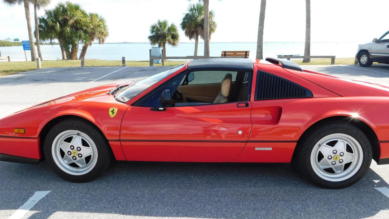 1988 Ferrari 328 GTS - Image 28 of 31