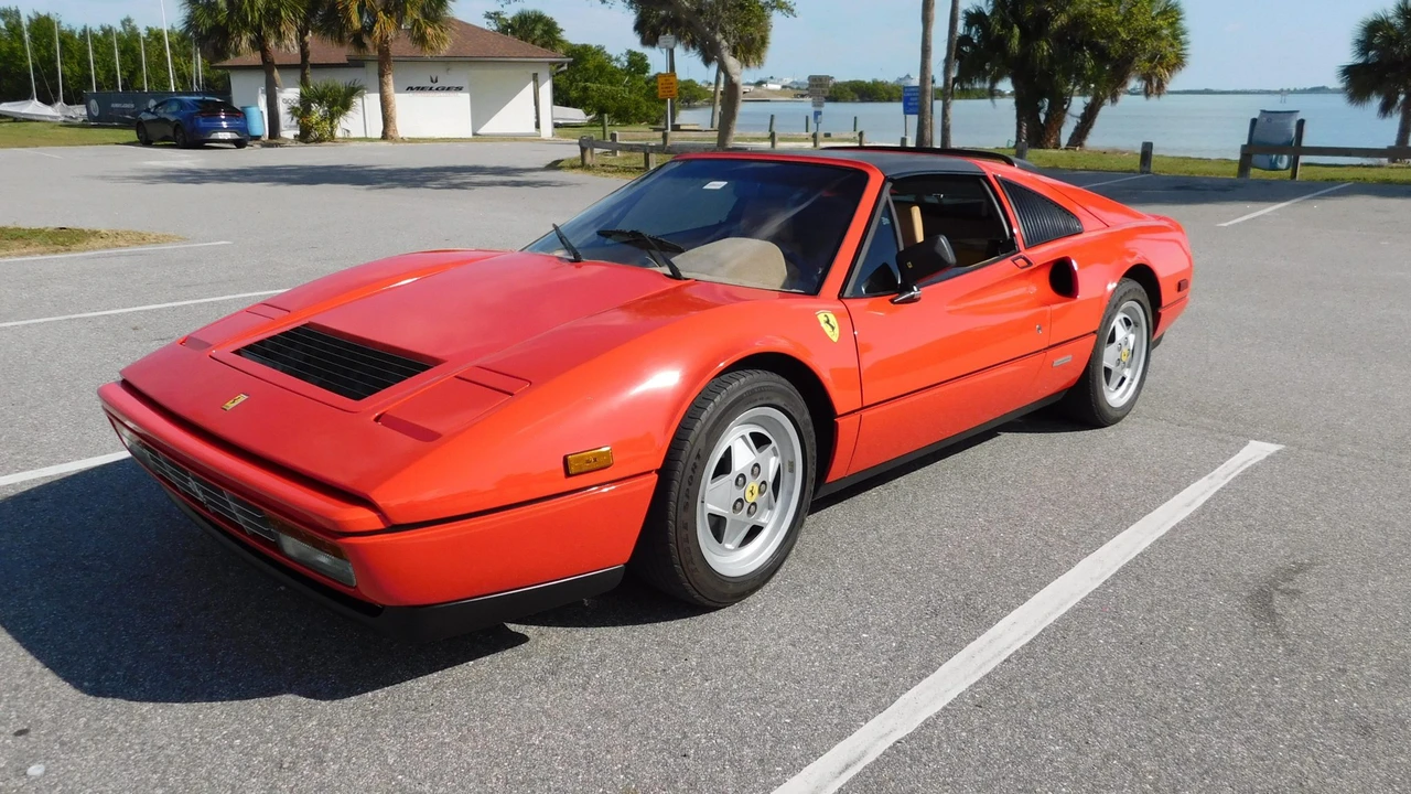 1988 Ferrari 328 GTS - Image 2 of 31
