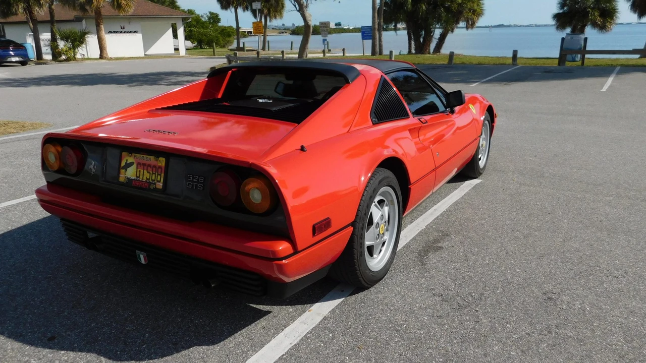1988 Ferrari 328 GTS - Image 19 of 31
