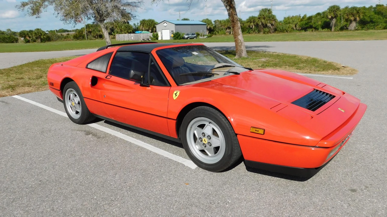 1988 Ferrari 328 GTS - Image 12 of 31