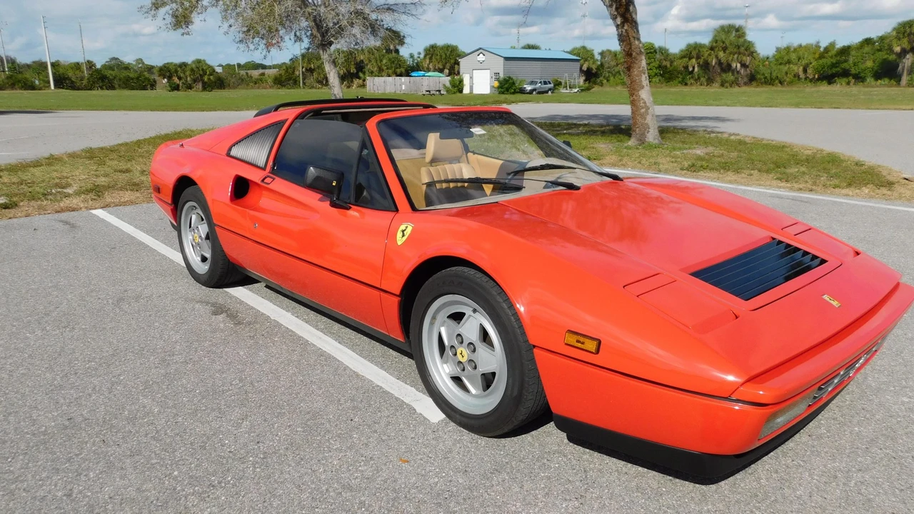 1988 Ferrari 328 GTS - Image 9 of 31