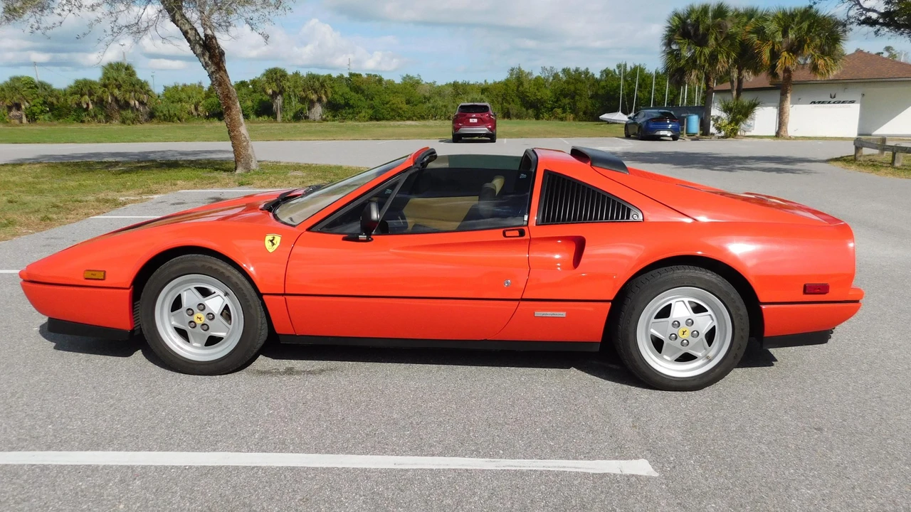 1988 Ferrari 328 GTS - Image 27 of 31