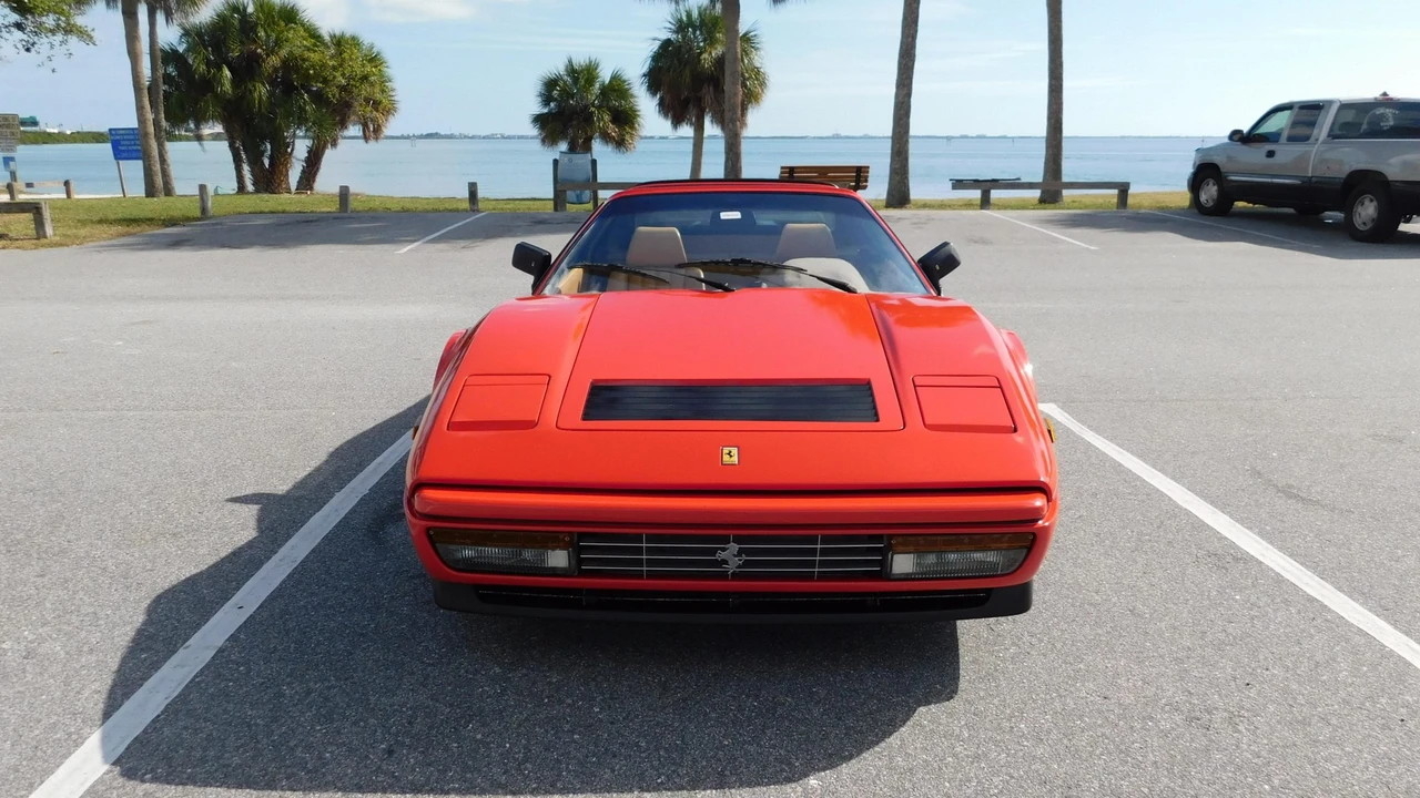 1988 Ferrari 328 GTS - Image 8 of 31