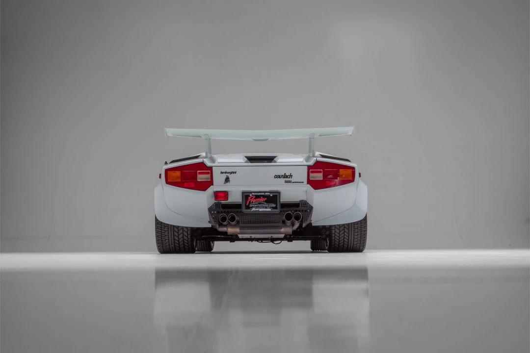 1988 Lamborghini Countach LP5000 Quattrovalvole - Image 18 of 31