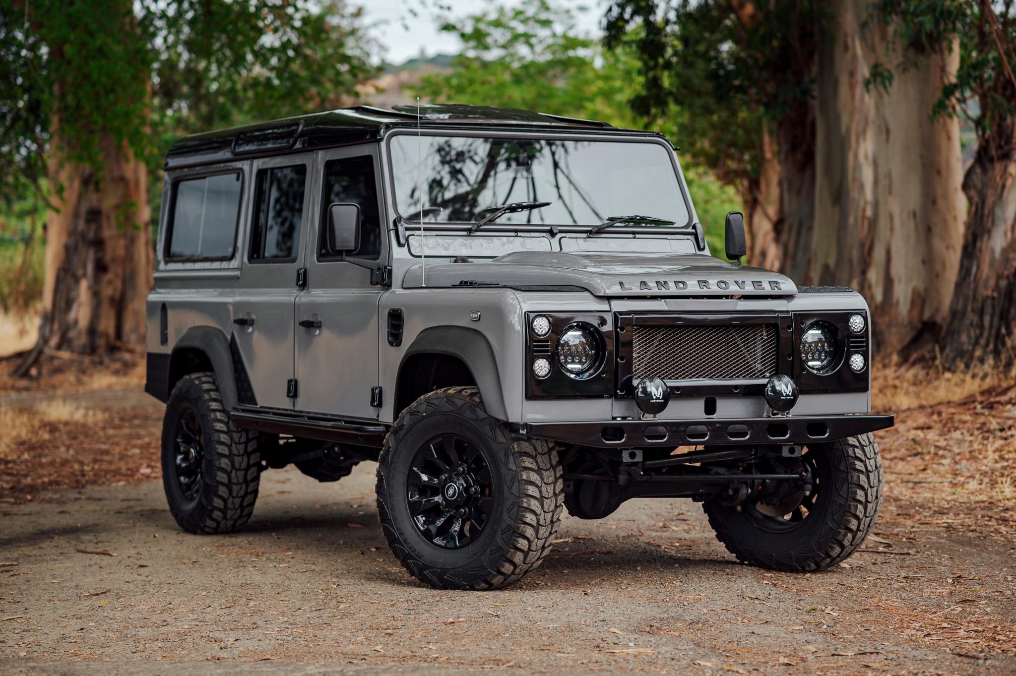 Cummins-Powered 1988 Land Rover 110