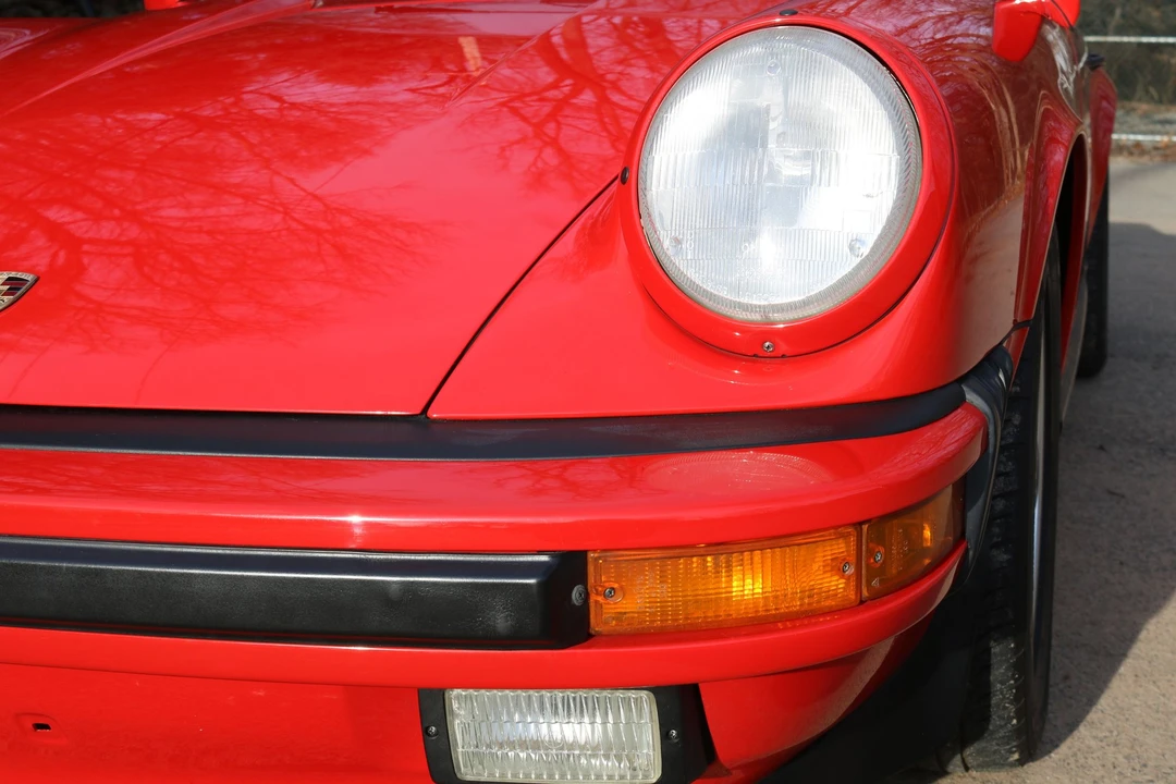 1989 Porsche 911 Carrera 3.2 - Image 8 of 24