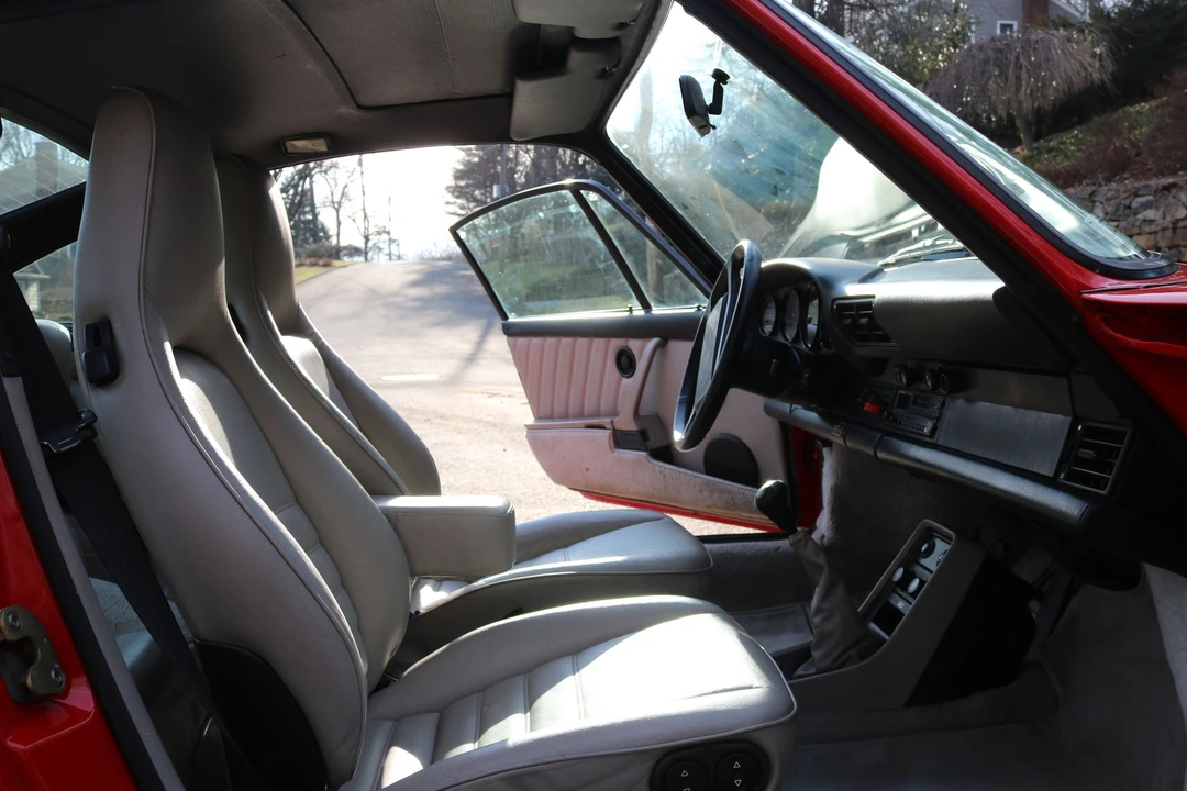 1989 Porsche 911 Carrera 3.2 - Image 11 of 24