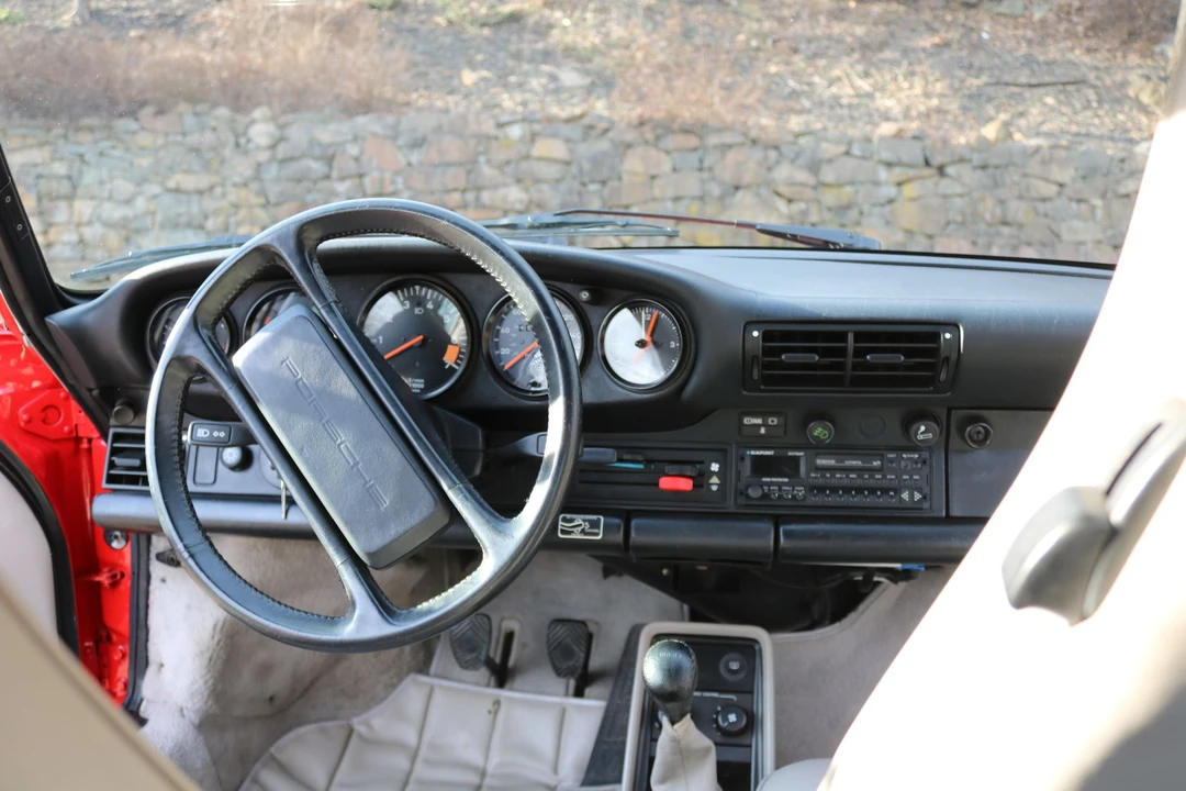 1989 Porsche 911 Carrera 3.2 - Image 12 of 24
