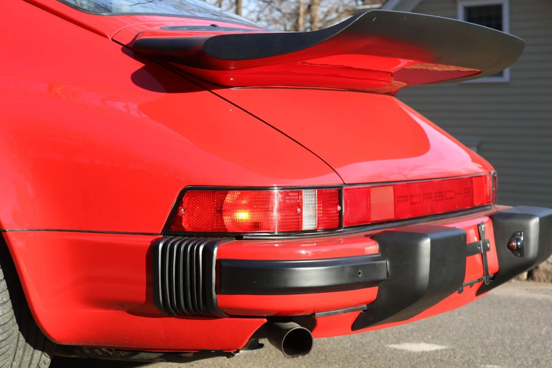 1989 Porsche 911 Carrera 3.2 - Image 14 of 24