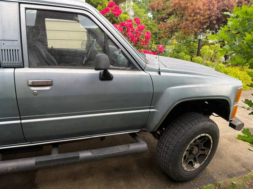 1989 Toyota 4Runner 1st Gen - Image 8 of 12