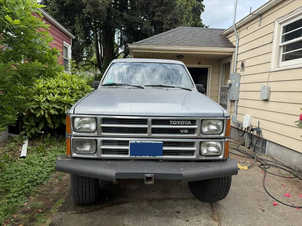 1989 Toyota 4Runner 1st Gen - Image 2 of 12