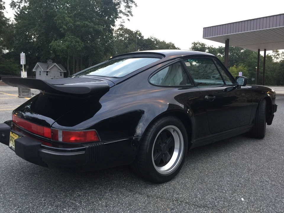 1989 Porsche 911 Carrera 3.2 - Image 6 of 31