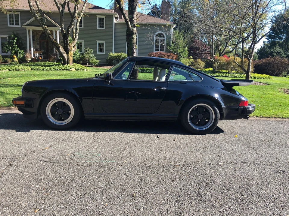 1989 Porsche 911 Carrera 3.2 - Image 16 of 31