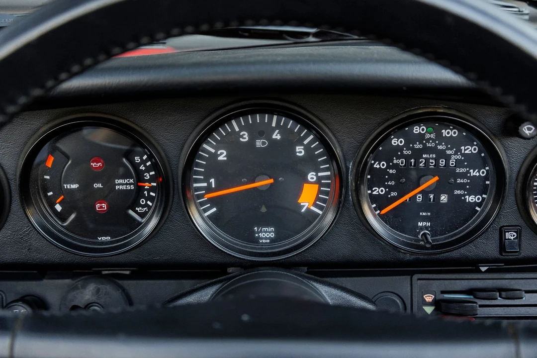 1989 Porsche 911 Carrera 3.2 - Image 19 of 31