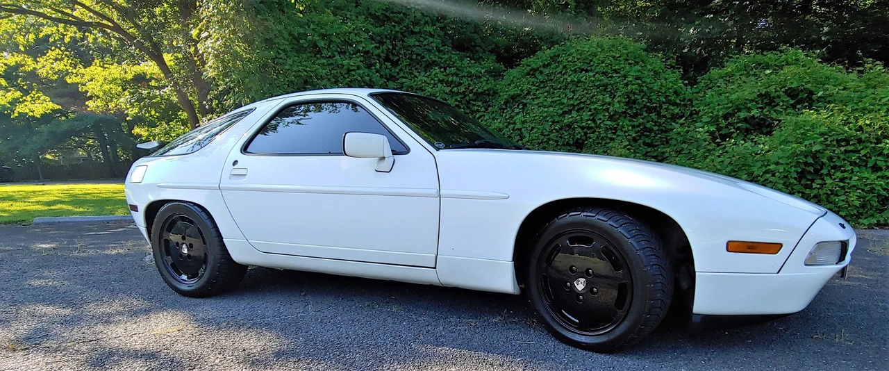 1989 Porsche 928 S4 - Image 3 of 31