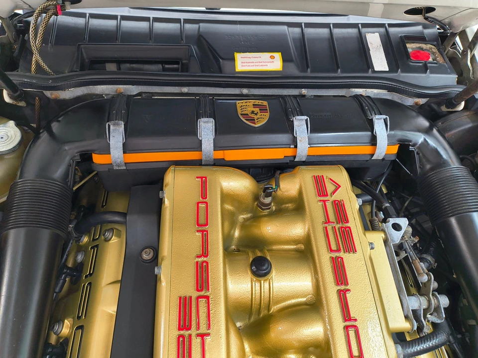 1989 Porsche 928 S4 - Image 11 of 31