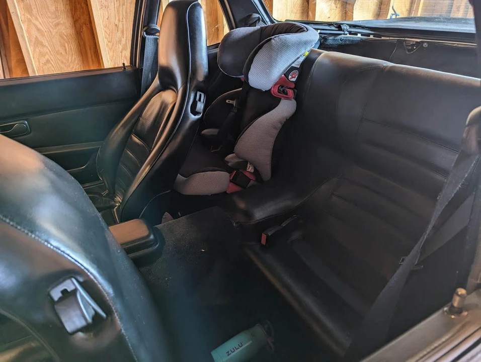 1989 Porsche 944 S2 - Image 17 of 20