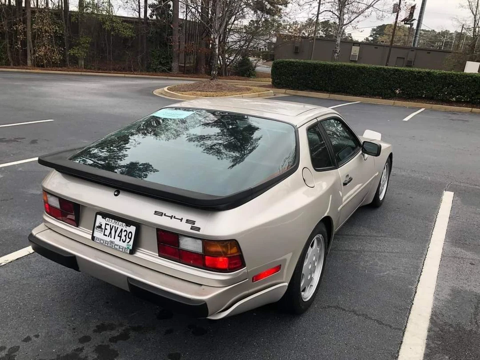 1989 Porsche 944 S2 - Image 4 of 20