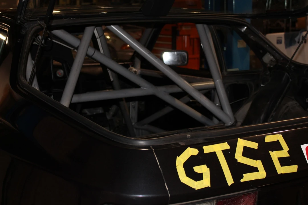 1989 Porsche 944 S2 - Image 3 of 18