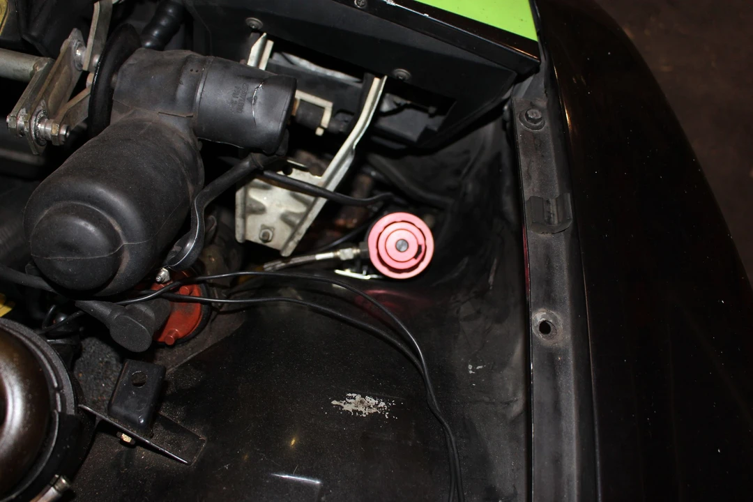 1989 Porsche 944 S2 - Image 6 of 18