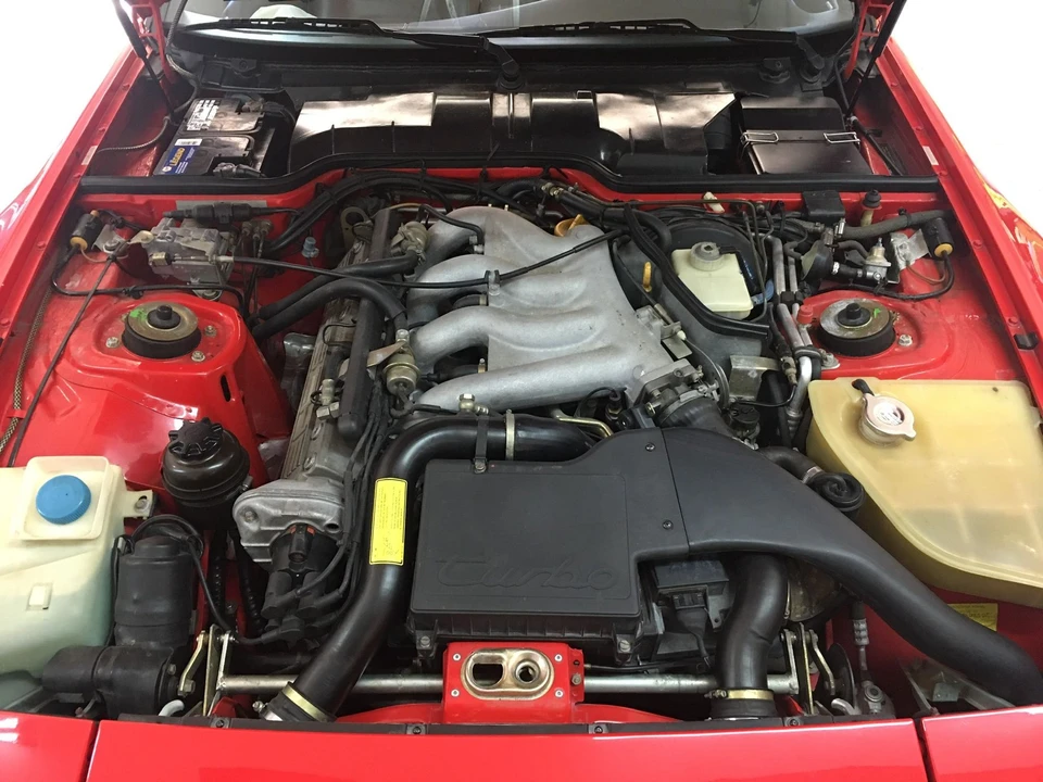 1989 Porsche 944 Turbo - Image 24 of 31