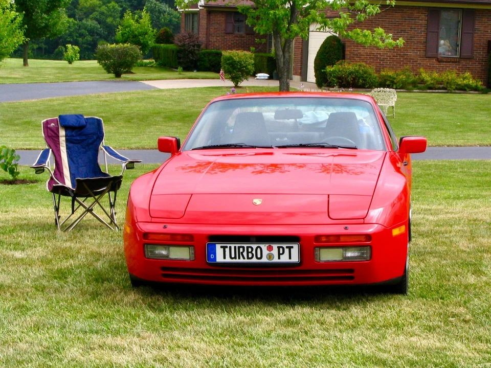 1989 Porsche 944 Turbo - Image 7 of 31