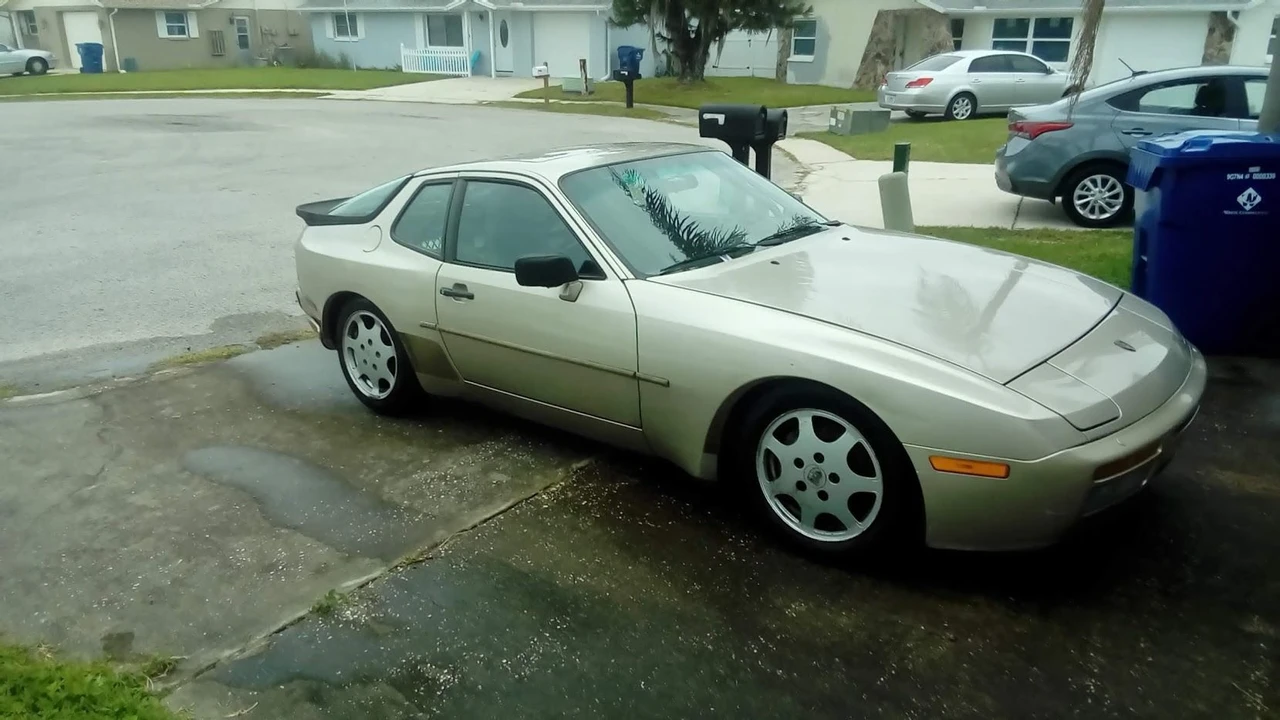 1989 Porsche 944 Turbo - Image 3 of 13