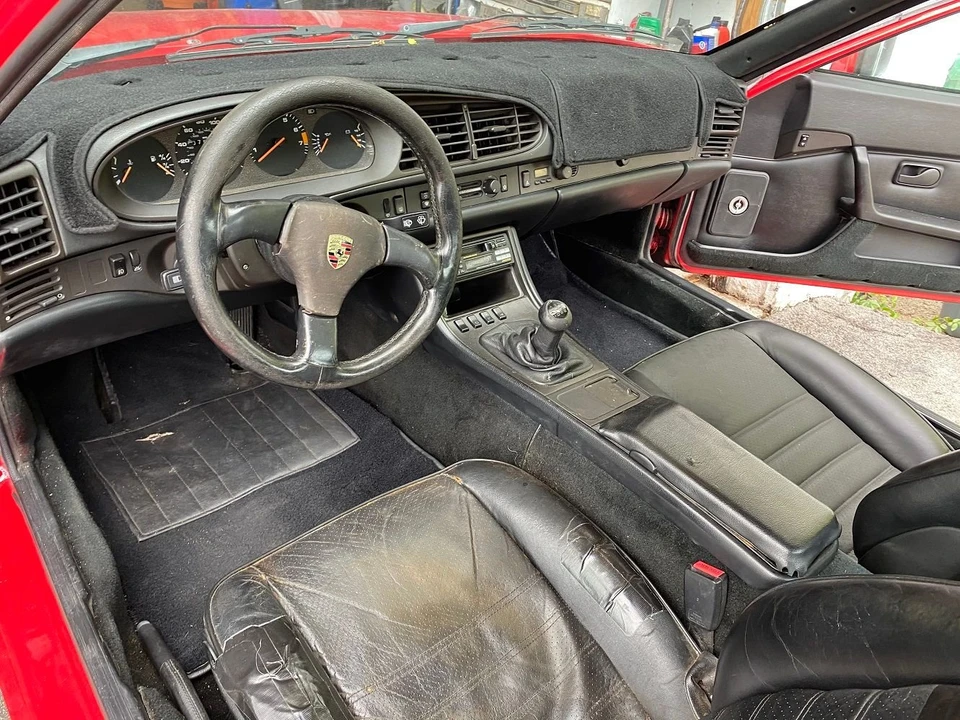 1989 Porsche 944 S2 - Image 26 of 29