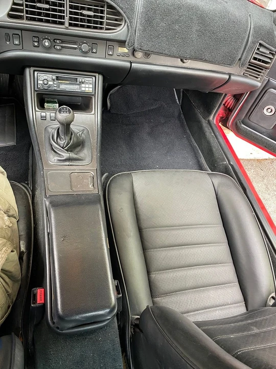 1989 Porsche 944 S2 - Image 28 of 29