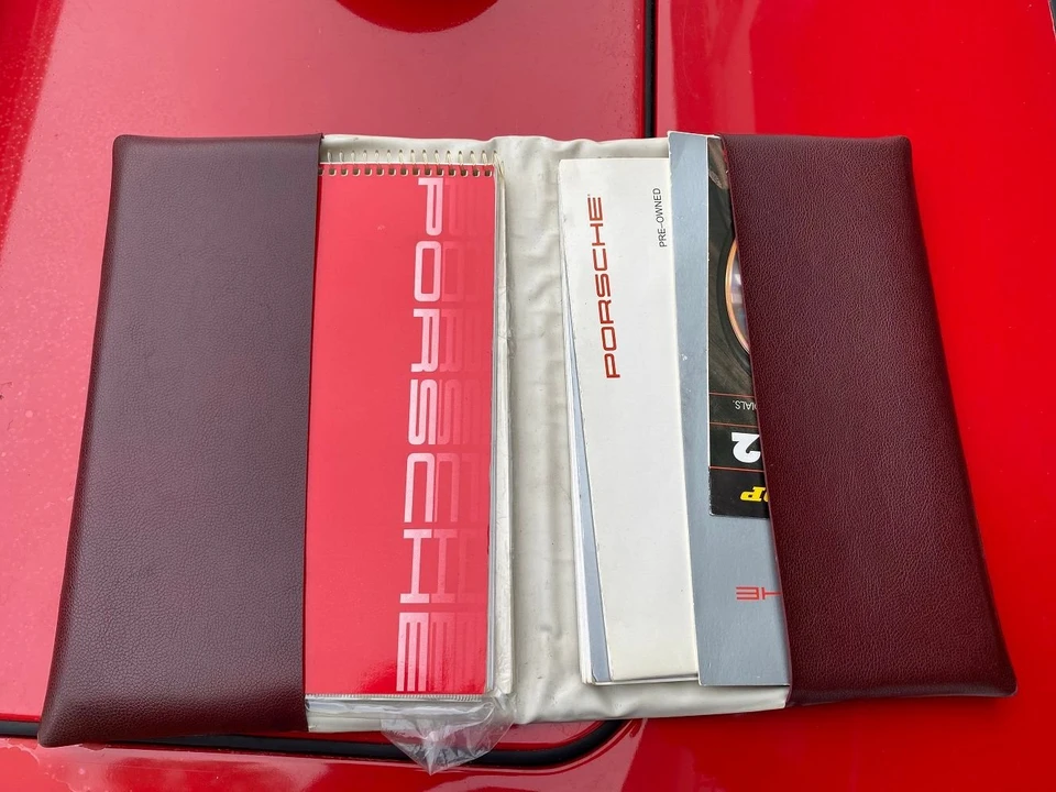 1989 Porsche 944 S2 - Image 20 of 29