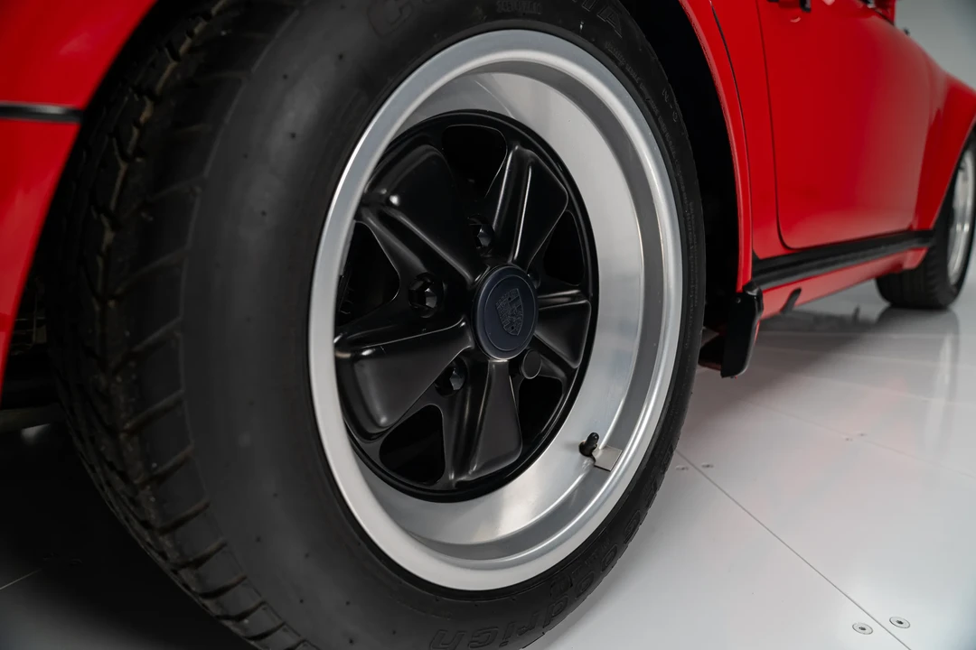 1989 Porsche 911 Carrera 3.2 - Image 13 of 31