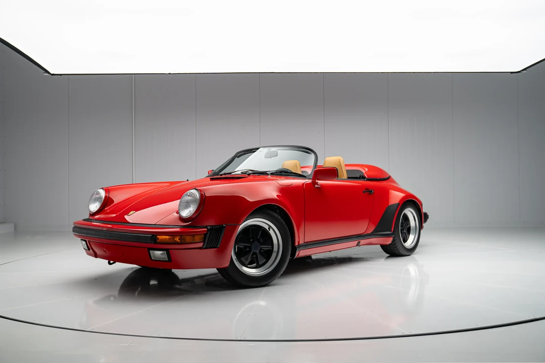 1989 Porsche 911 Carrera 3.2 - Image 2 of 31