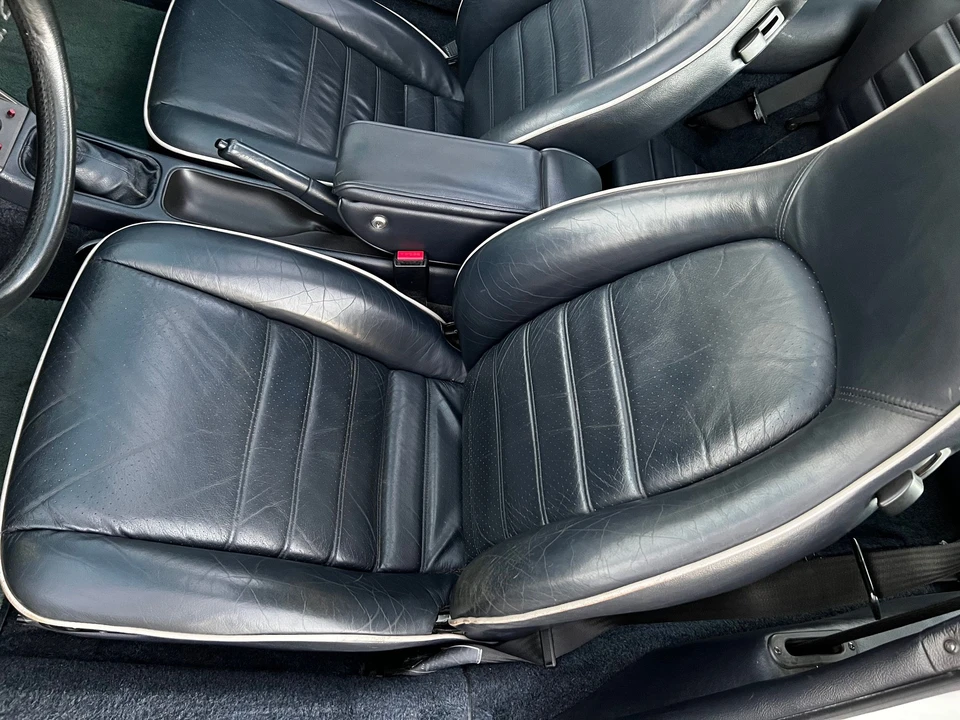 1989 Porsche 964 Carrera 4 - Image 11 of 13