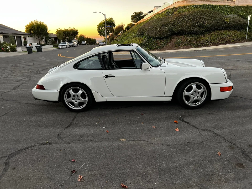 1989 Porsche 964 Carrera 4 - Image 2 of 13