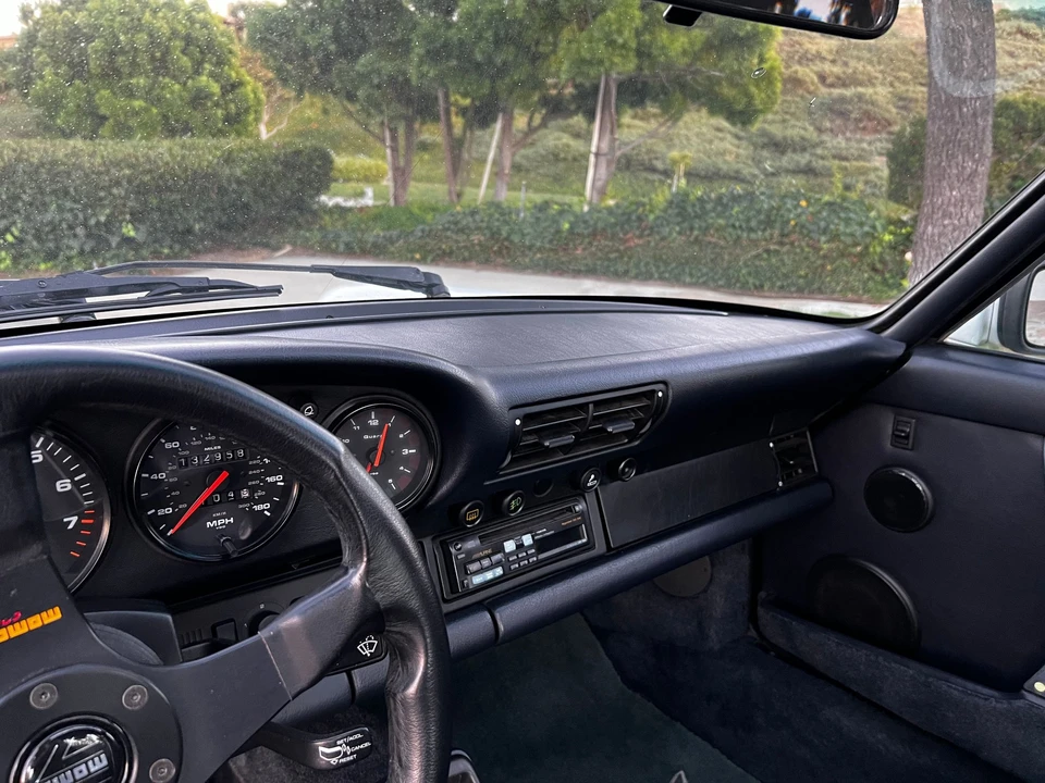 1989 Porsche 964 Carrera 4 - Image 7 of 13
