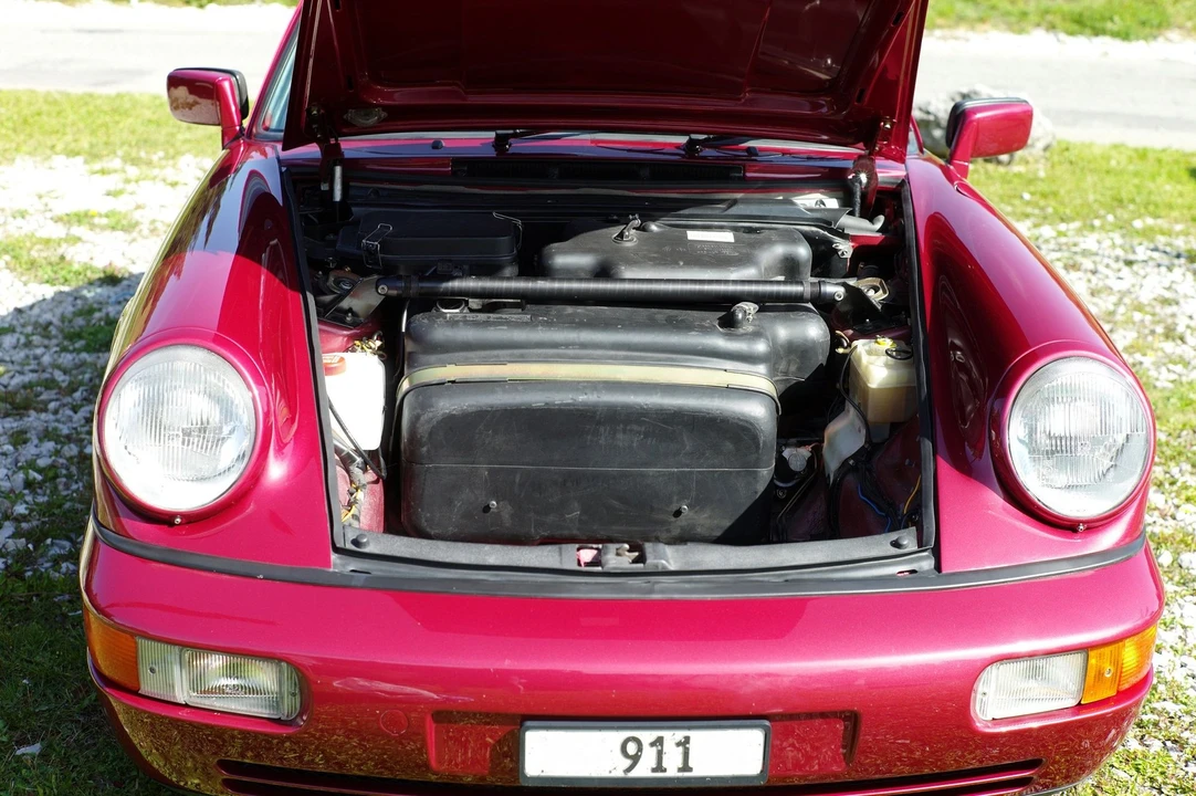 1989 Porsche 964 Carrera 4 - Image 3 of 5