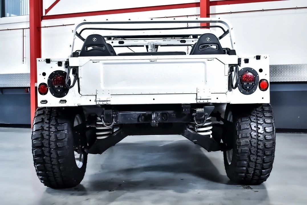1989 AM General Hummer - Image 28 of 30