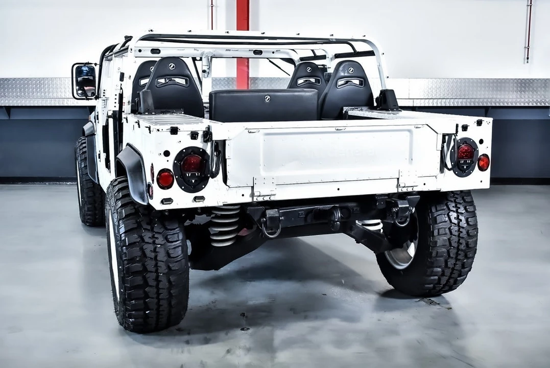 1989 AM General Hummer - Image 29 of 30