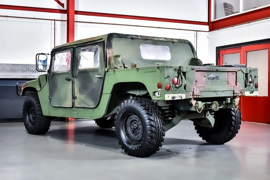 1989 AM General Hummer - Image 23 of 30