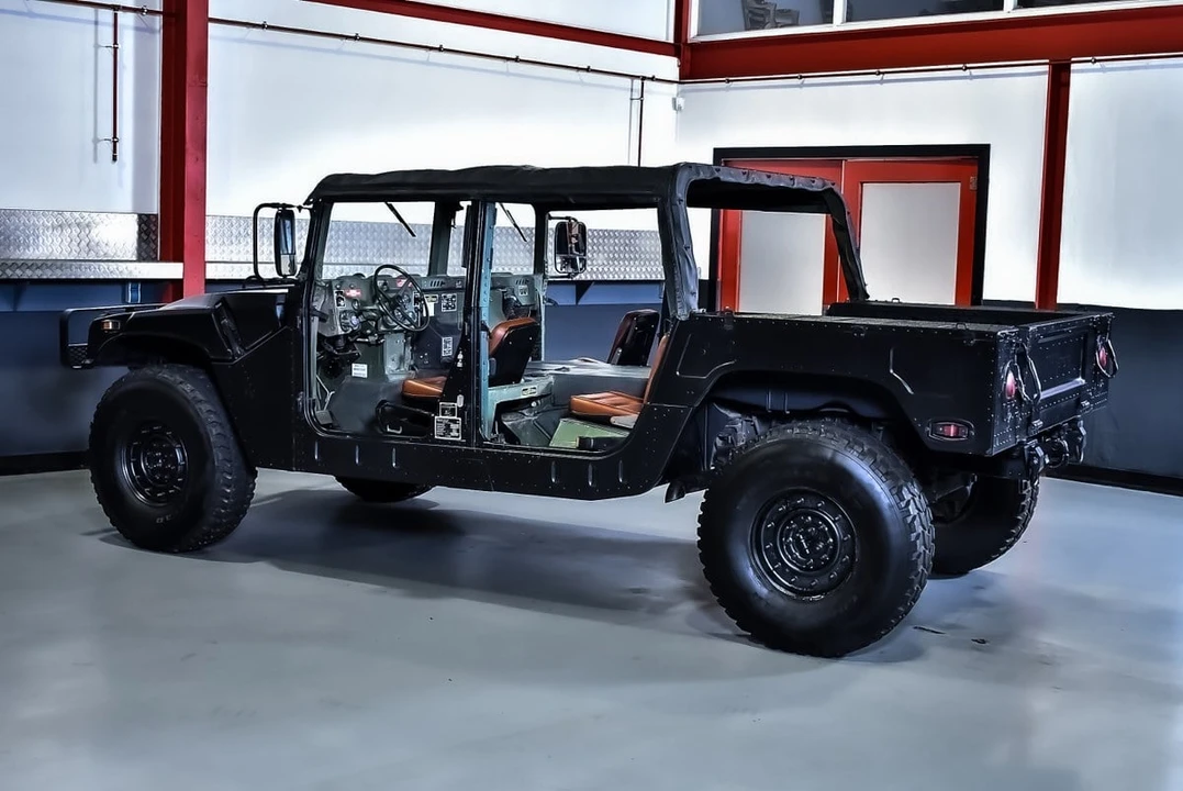 1989 AM General Hummer - Image 28 of 30